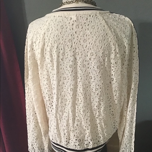 Lace bomber jacket with stripes - Picture 2 of 3